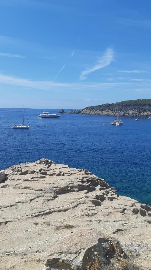卡勒公寓酒店 Isola D'Elba 外观 照片