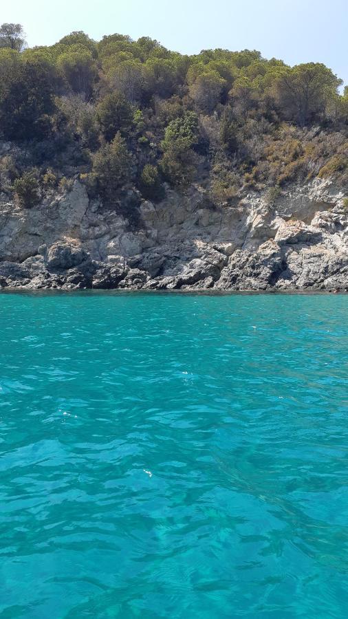 卡勒公寓酒店 Isola D'Elba 外观 照片